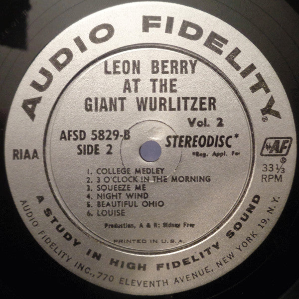 Giant Wurlitzer Pipe Organ Vol. 2