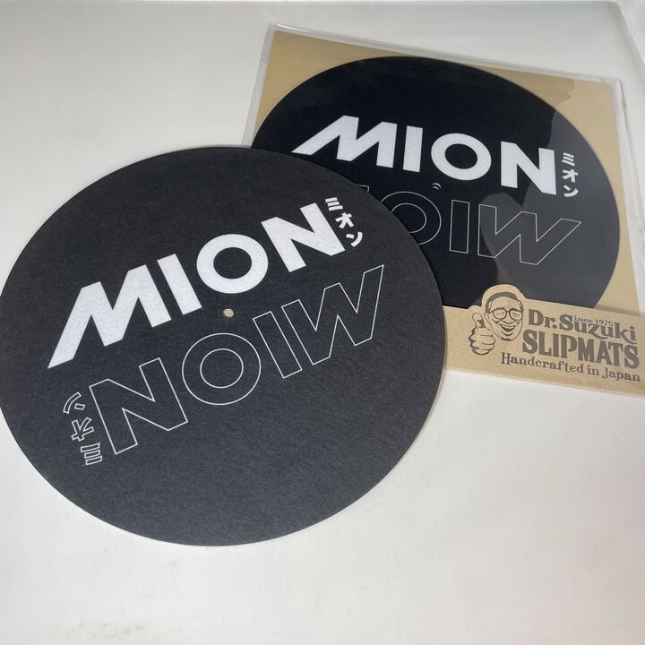 MION SLIPMATS