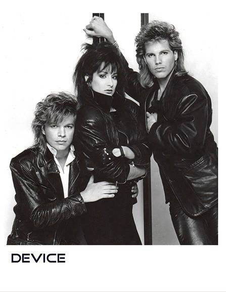 Device (2)