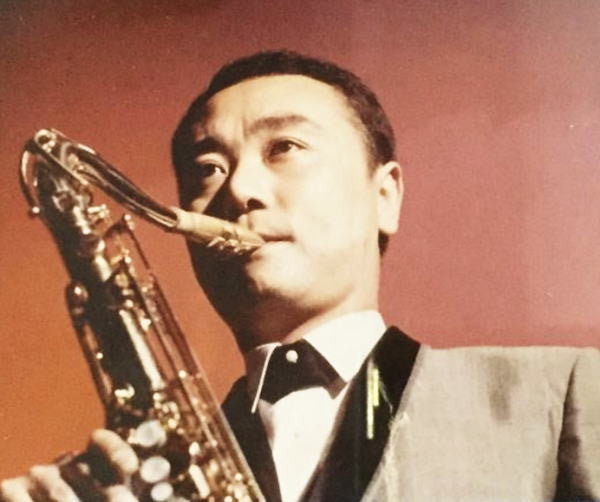Yasunobu Matsuura