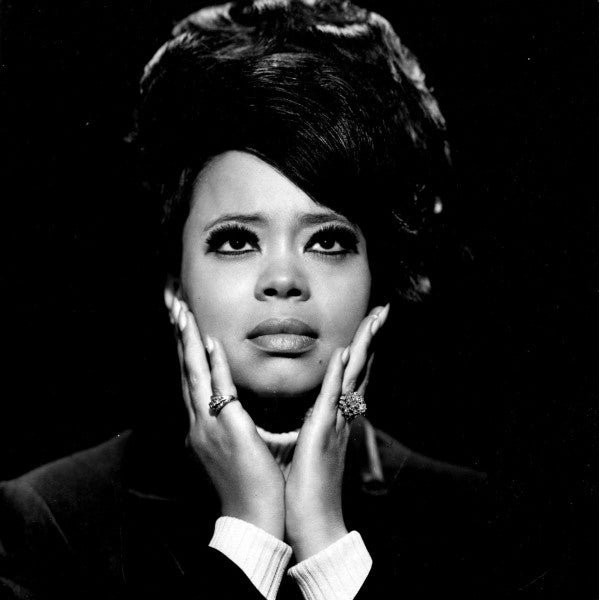 Yvonne Fair