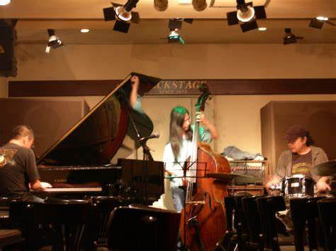 Manabu Ohishi Trio