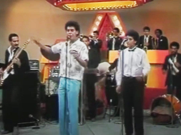 Fernandito Villalona Y Su Orquesta