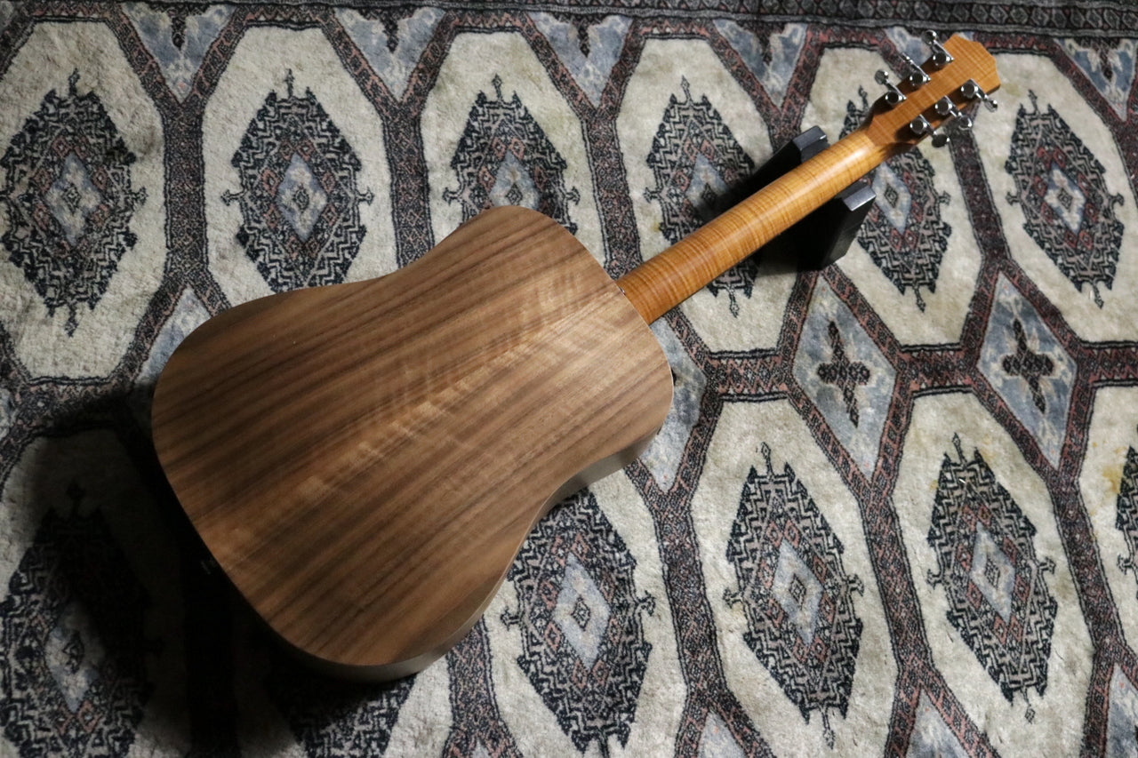 Taylor BT1 (Baby Taylor Walnut) [Taylor certified repairman worker]