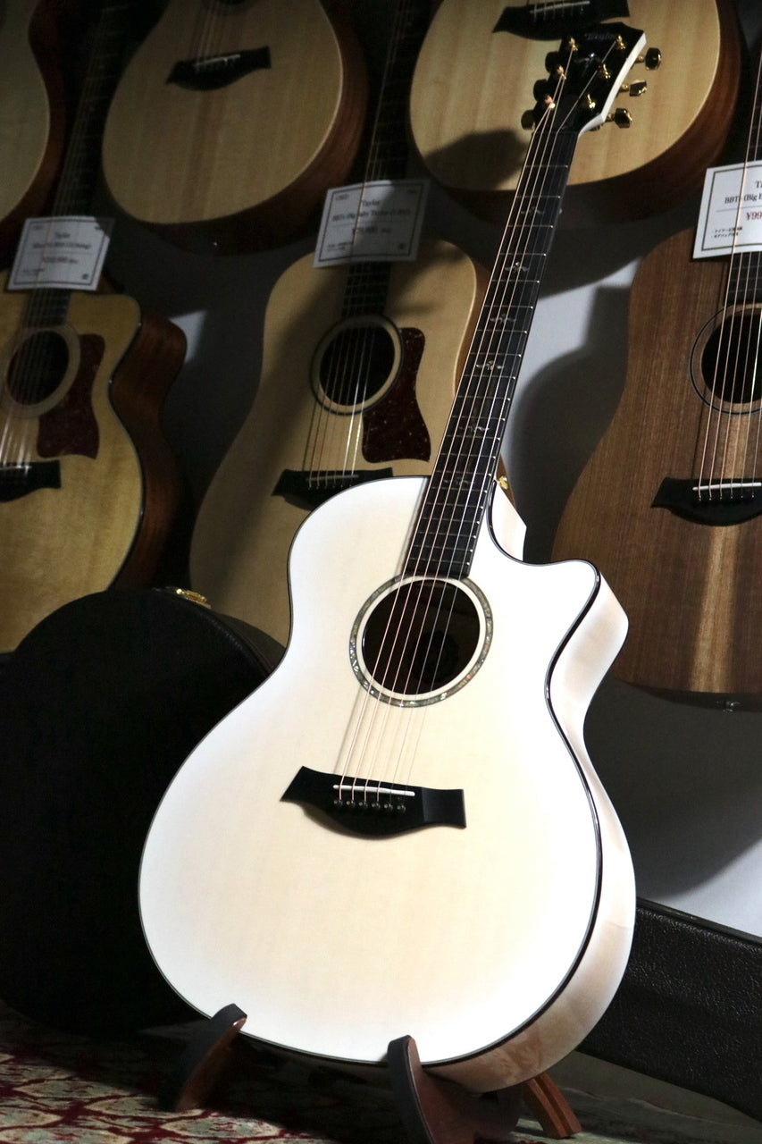 Taylor [Trial video included] 50th Anniversary 614ce LTD Trans White with Edgeburst [Taylor certified repairman worker]