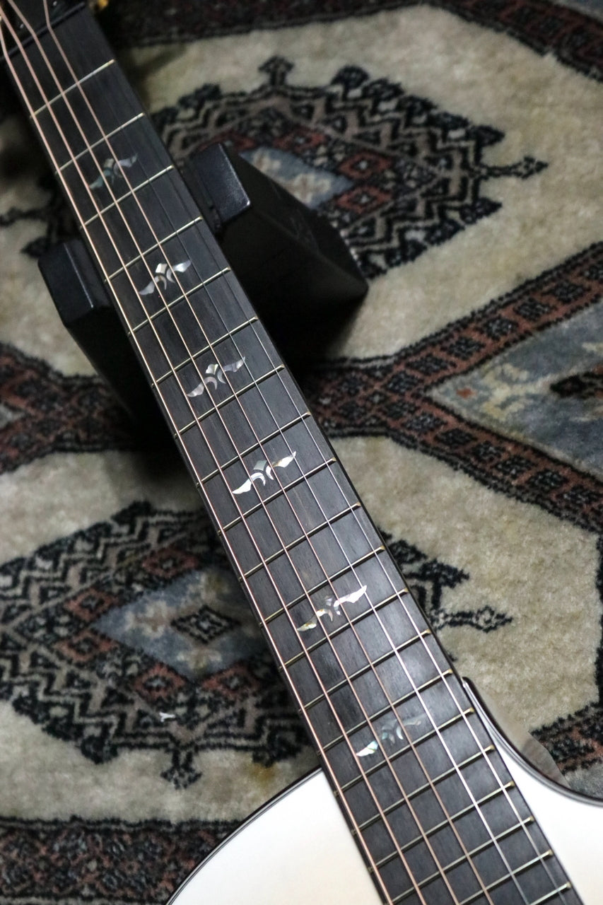 Taylor [Trial video available] 50th Anniversary 614ce LTD Trans White with Edgeburst [Taylor authorized repair man store]