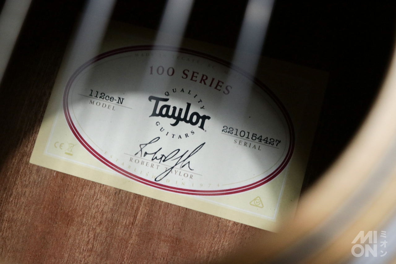 Taylor [Trial video available] 112ce-N [Latest Elegat model] [Taylor-authorized repair man staffed store]