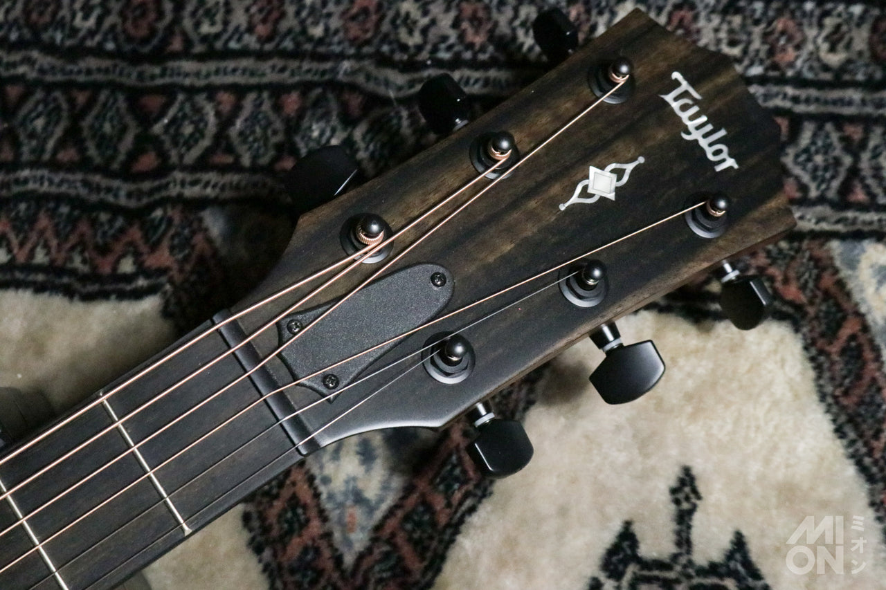 Taylor [Tested video included] 322e Mahogany V-Class [Taylor certified repairman worker]