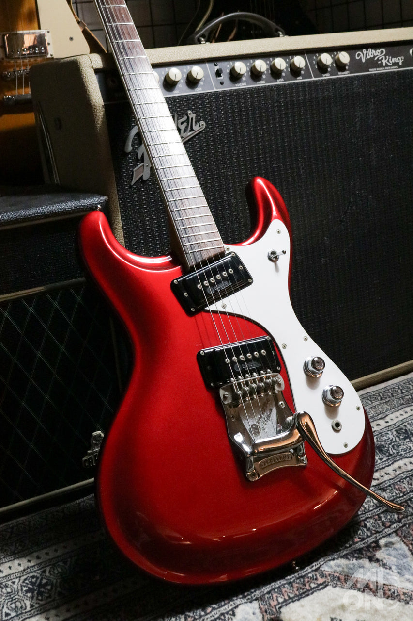Mosrite The Majority Model Candy Apple Red #6566