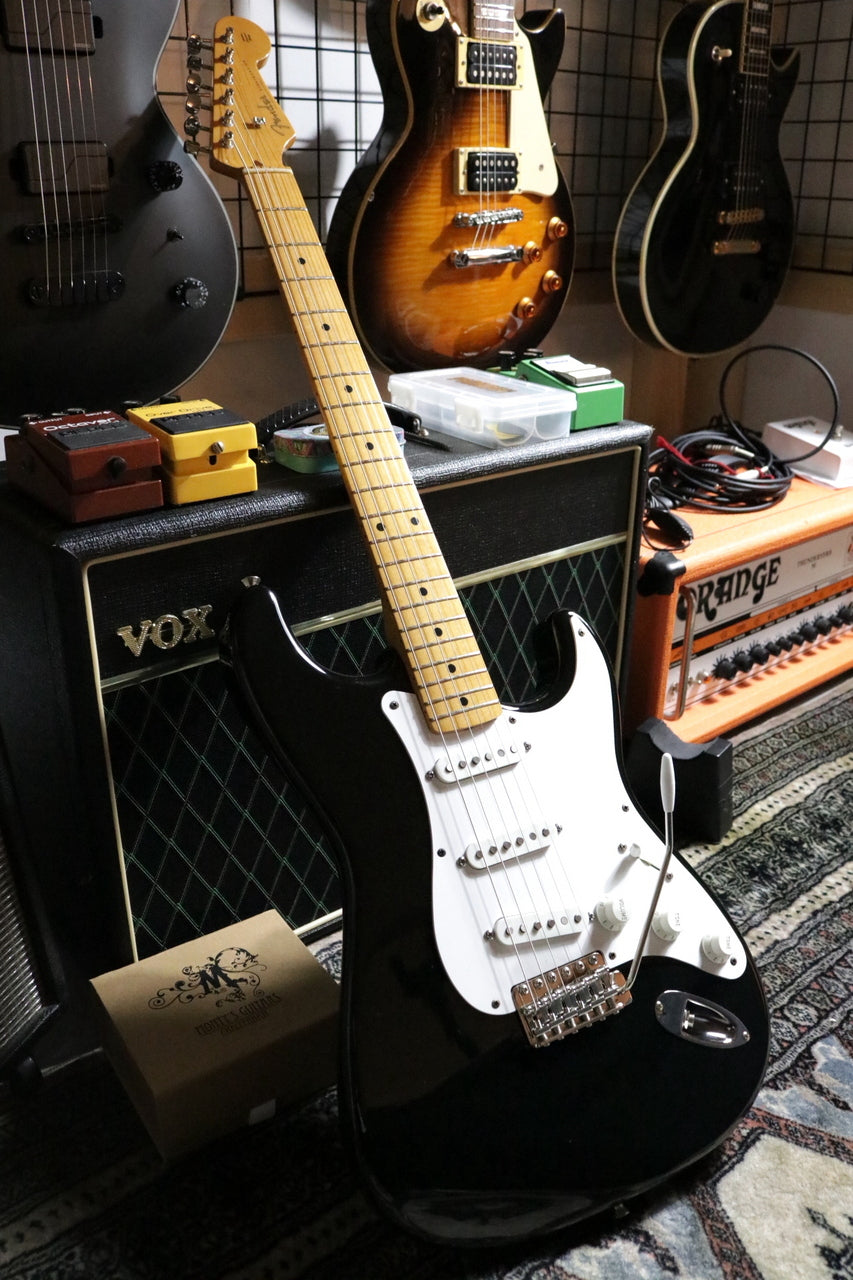 Fender Japan Stratocaster Black w/ Monty's Guitars '54 Stratocaster Pickups Set
