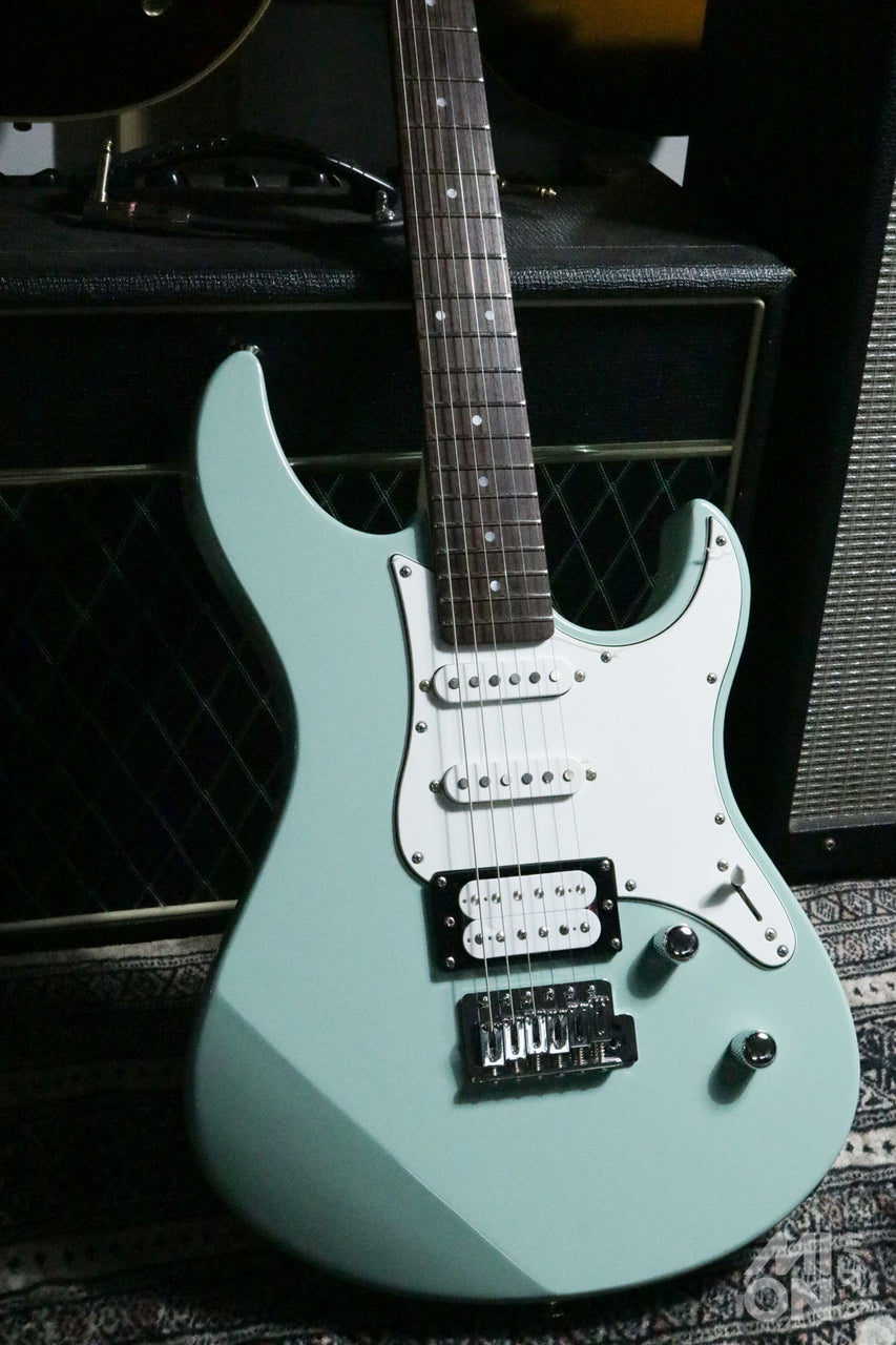 YAMAHA PAC112V SOB (Sonic Blue) Pacifica 2016