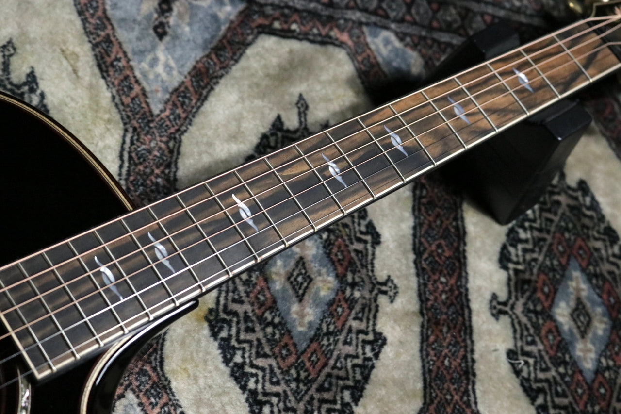 Taylor [Trial video available] Builder's Edition 814ce V-Class Blacktop [Taylor authorized repair man store]