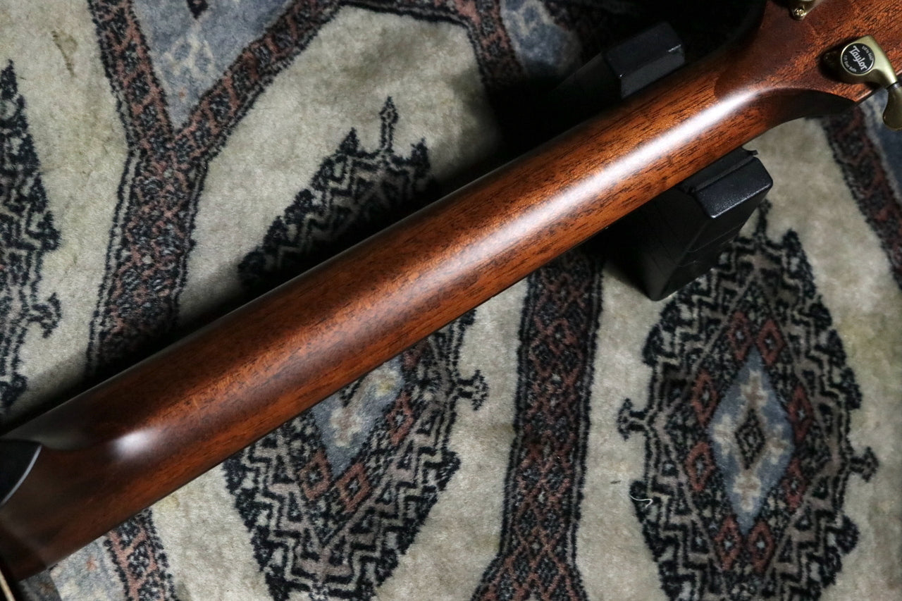 Taylor [Trial video available] Builder's Edition 814ce V-Class Blacktop [Taylor authorized repair man store]