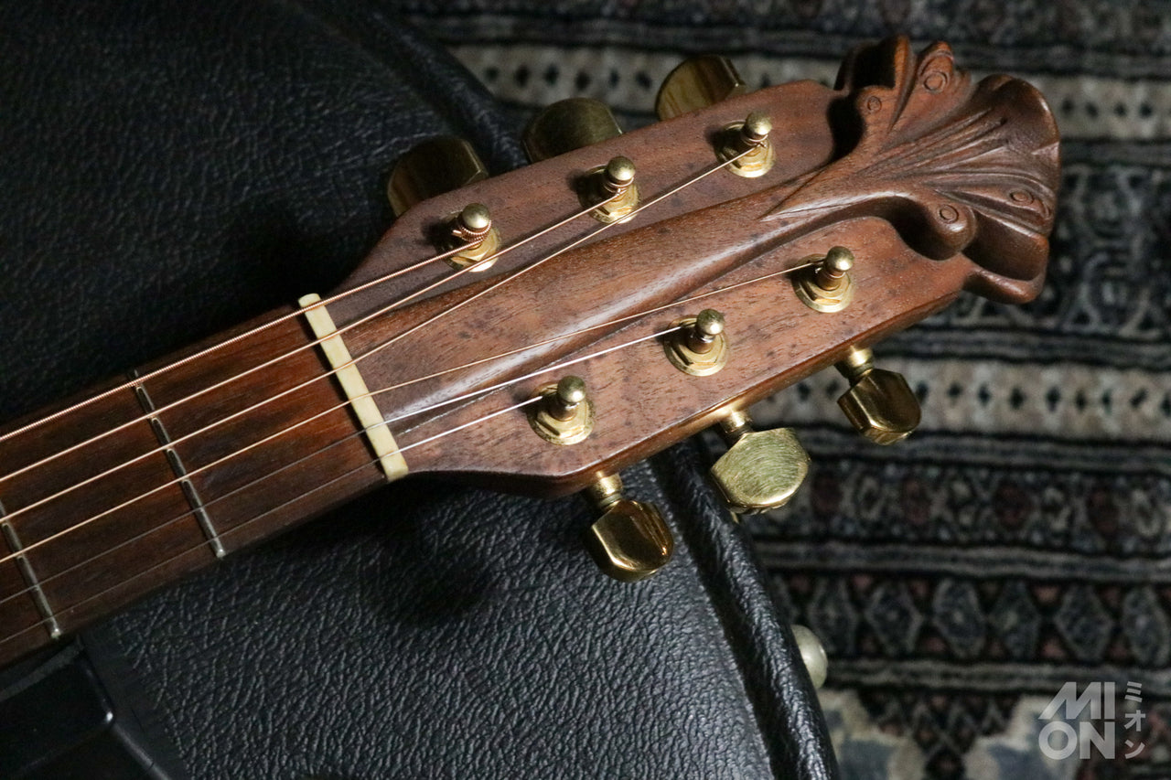 Ovation Super Adamas 1587-7 Reverse Beige Burst 1993