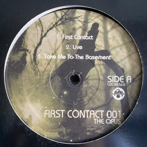 First Contact 001