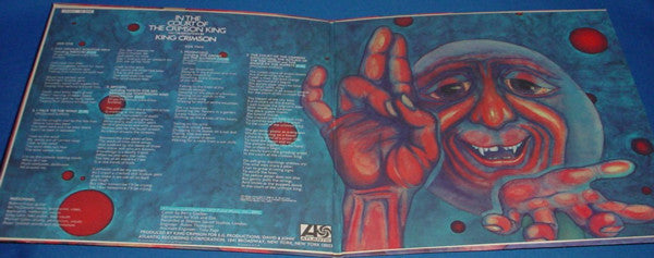 In The Court Of The Crimson King (An Observation By King Crimson)