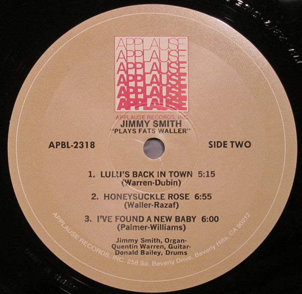 Plays Fats Waller