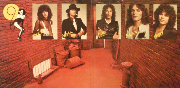 Release: Nine Lives-Vinyl-US-1979-FE 35988-1880678