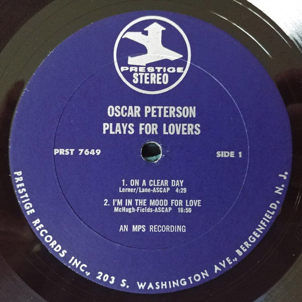 Oscar Peterson Plays For Lovers