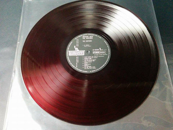 Groovin' With The Ventures