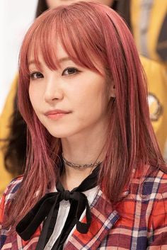 Lisa (68)