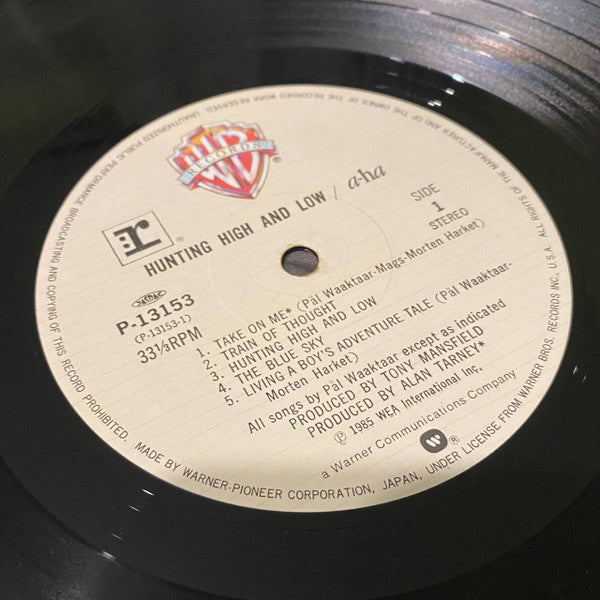Hunting High And Low = ハンティング・ハイ・アンド・ロウ