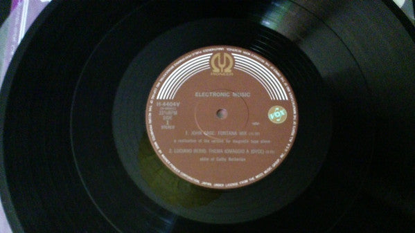 Electronic Music = テープ音楽集