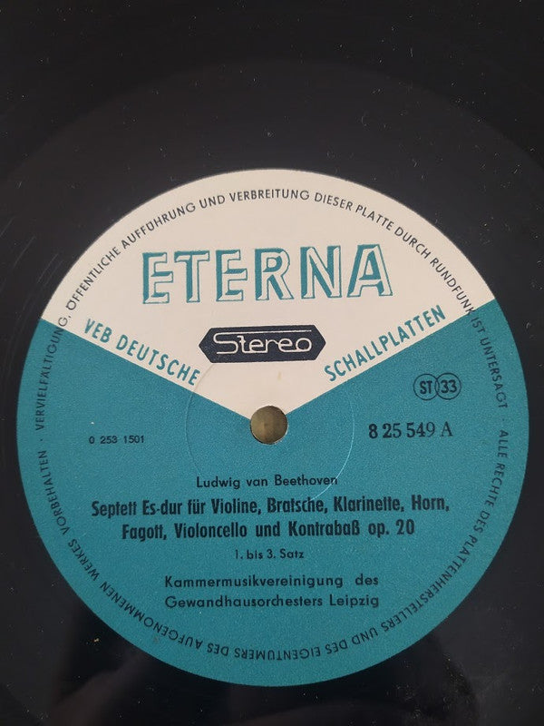 Septett Für Violine, Bratsche, Klarinette, Horn, Fagott, Violincello Und Kontrabass Es-dur Op. 20