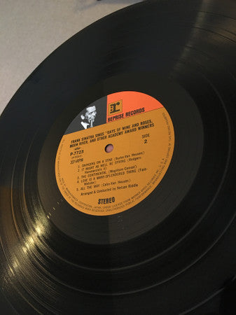 Sings Days Of Wine And Roses, Moon River, And Other Academy Award Winners