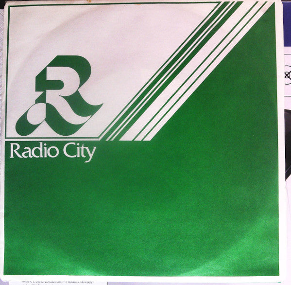 ライオンは起きている / ノックは3回