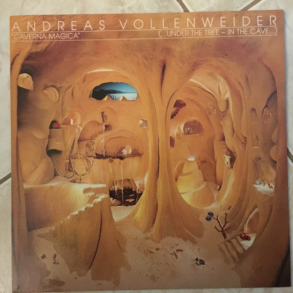 Caverna Magica (...Under The Tree - In The Cave...)