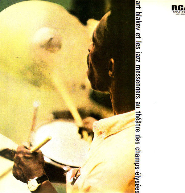 Au Théâtre Des Champs-Élysées