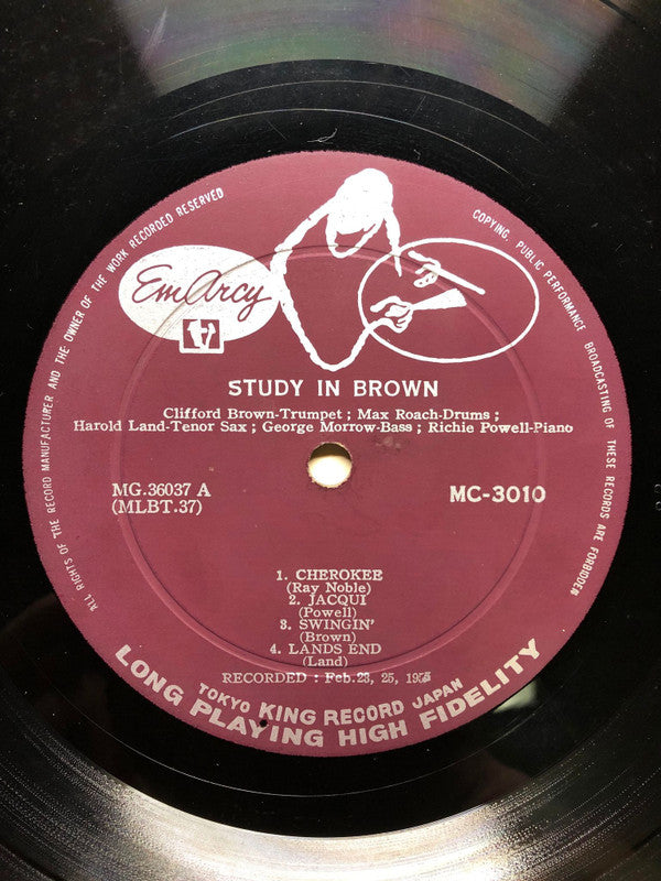 Study In Brown　スタディ・イン・ブラウン