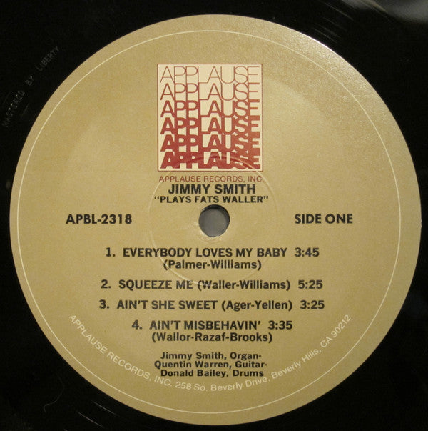 Plays Fats Waller