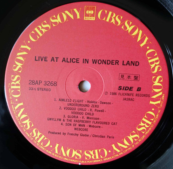 Live At Alice In Wonderland - A Pretty Smart Way To Catch A Lobster