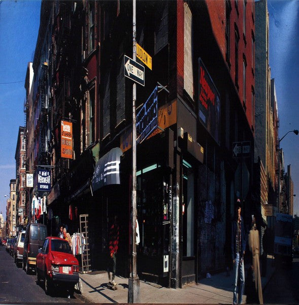 Release: Paul's Boutique-Vinyl-UK-1990-0777 7 91743 1 7, EST 2102, EST 2102-47802